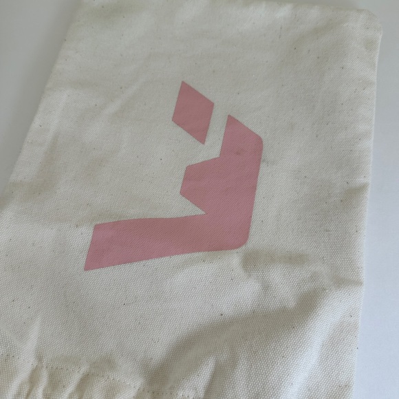 Wydefootware • Hallux 1.0 in charcoal Barefoot Minimalist wide toe shoe - Picture 6 of 8